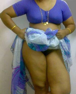 housewife pussy indian sari lifting - Housewife Pussy Indian Sari Lifting
