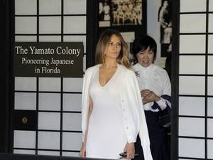 Japanese Youngest Pussy - First lady Melania Trump, and Akie Abe, wife of Japanese