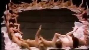 massive lesbian orgy daisy chain - Lesbian Daisy Chain - Lesbian Porn Videos