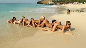 beach lesbian naked - Download wallpaper (1920x1080)