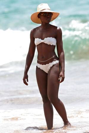 Lupita Nyongo Hot Porn - Lupita Nyong'o | Photos sexy blog / Sexy pictures blog