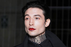 Man Fucks Toddler - Ezra Miller Housing Three Young Children and Their Mother at Farm