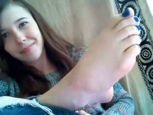 licking own feet - Good looking teen is licking her own feet with passion - Mylust.com Video