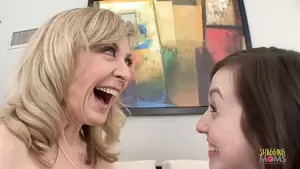 Nina Hartley Lesbian - Slow, sensual and precise â€“ Nina Hartley has lesbian sex in 69 position |  xHamster