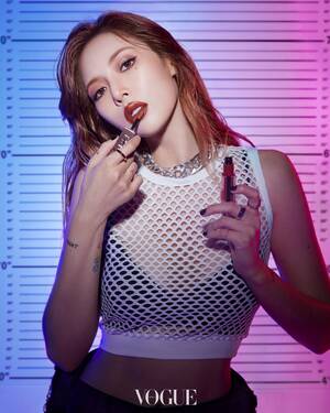 Hyuna Porn - Hyuna for Vogue Korea x YSL Illicit Nude Collection | kpopping