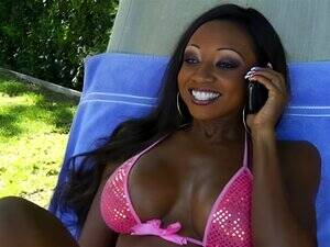 black milf - Black Milf Porn Videos - xecce.com