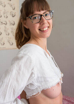 glasses porn gallery - Free Glasses Porn Pics - Hot Sex Photos - HD XXX Pictures