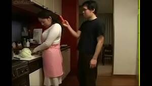 Japanese Mom Kitchen Porn - Hot Japanese Asian step Mom fucks her in Kitchen - XVIDEOS.COM