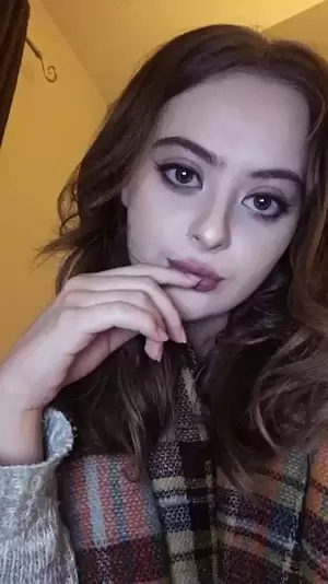 mexican girls xxx porn - What is the difference between Spanish girls and Mexican girls? - Quora