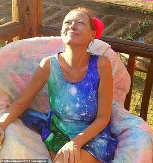 Amy Carlson Having Sex - Inside the cult of Mother God: Followers of ex-McDonald's manager Amy  Carlson's 'abusive' New Age sect lay bare group's harrowing descent into  anarchy and violence - two years after leader's mummified corpse