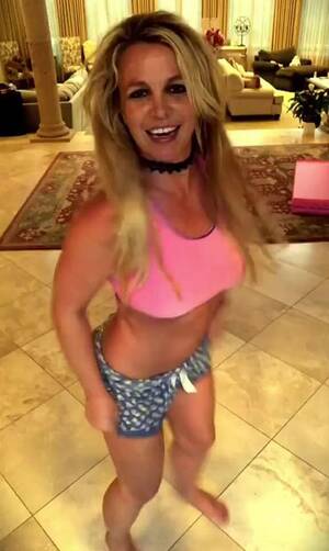 Britney Spears Hot Sex Porn - Britney Spears dons teeny sports bra and hot pants as she gyrates for fans  - Daily Star