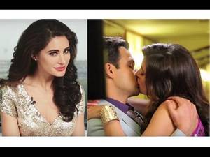 nargis indian xxx videos - Nargis Fakhri Charges EXTRA For Kissing Emraan Hashmi Azhar 2016