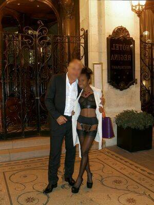 black pussy french - Sexy girls french kissing