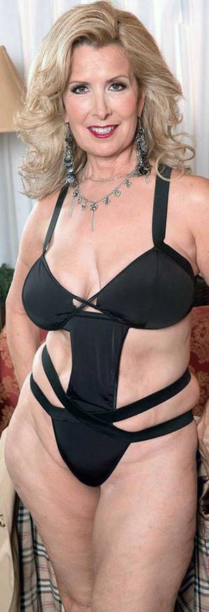 mature ddd natural tits tortured - Sexy Lingerie, Fashion Lingerie, Older Women, Gorgeous Women, Sexy Women,  White Women, Mom, Laura Layne, Undercover