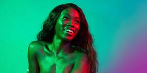 ebony footjob amber rose - Maggie West Contributes Installation of Nude Photos for Amber Rose's  Slutwalk