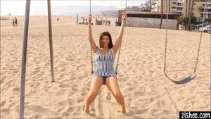 4shared upskirt - Upskirt on a swing