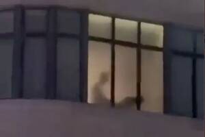 couple fuck on beach silhouette - Randy couple's silhouetted hotel sex show stops traffic and attracts  stunned crowd - Daily Star