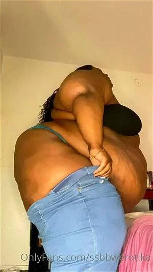 ebony ssbbw big - Watch Ebony with huge belly - Ssbbw, Big Belly, Cam Porn - SpankBang