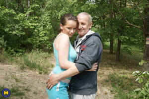 Mature Jogger Porn - Joggers have sex in the park - Mature.nl