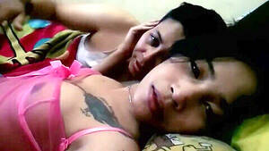 Indonesian Lesbian - Indonesian Amateurs Having A Romantic Sex - Videosection.com