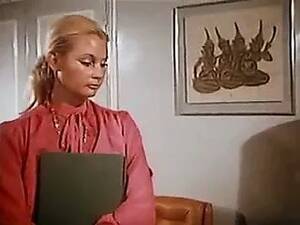 1970s Secretary - Free Vintage Secretary Porn Videos (313) - Tubesafari.com
