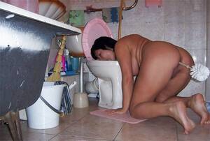 Amateur Porn Toilet - Girls in toilets | MOTHERLESS.COM â„¢