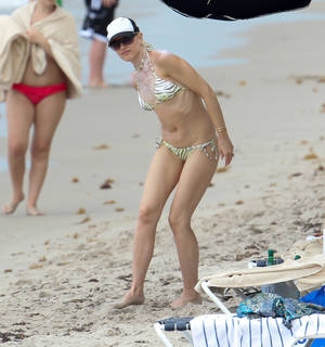 gwen stefani nude beach topless - Gwen Stefani Various Bikini Photos in Miami - Click for More Pinterest  Pictures