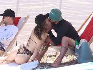jessica biel anal sex - Jessica Biel Flaunts Butt In Bikini In Italy Yacht Vacay Photos