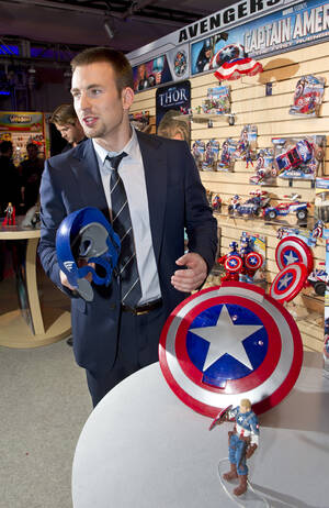 Chris Evans Being Fucked - Chris Evans Interview CAPTAIN AMERICA: THE FIRST AVENGER and THE AVENGERS