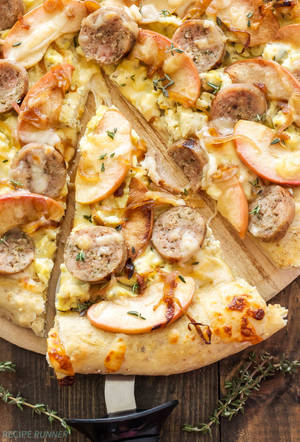Italian Hot Runner Porn - Sausage, Apple, and Thyme Breakfast Pizza | Pizza for breakfast is always a  good