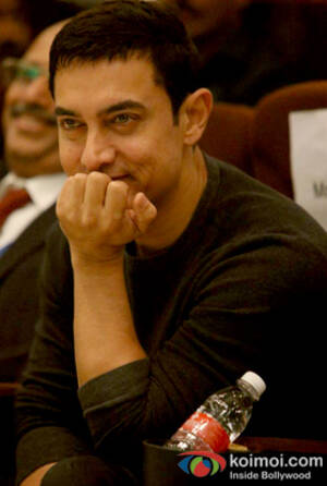 bollywood khan naked - Aamir Khan To Go Nude In P.K. - Koimoi