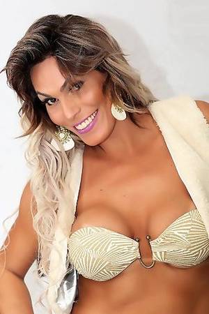 busty latina shemale captions - Camyli Victoria