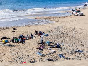 canary island nudist beach - Chubby mommy foursom slutload ...