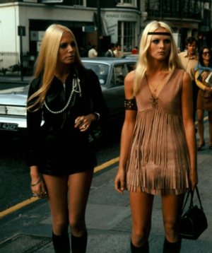 Hippie 1960s Homemade Porn - English hippie girls in swinging London, 1960s : r/OldSchoolCool
