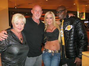 Mark Davis Galleries - IMG_0227