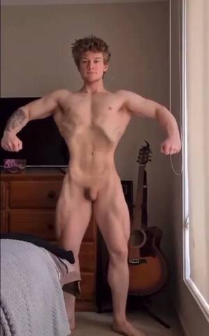 massive soft cocks tumblr - Showing off his big body and small soft dick - ThisVid.com