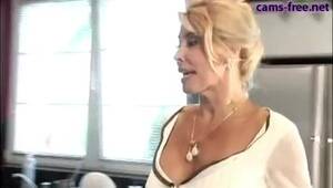 Blonde Italian Milf - Gorgeous Italian Blonde MILF DP Fuck : XXXBunker.com Porn Tube