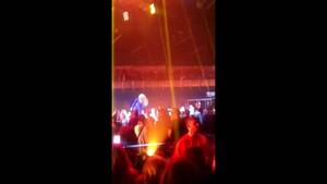 beyonce anal sex - Guy in audience slaps Beyonce's ass during concert : r/videos