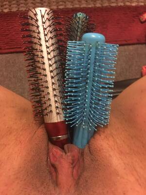 Hair Brush Porn - Fucking myself with a hair brush | MOTHERLESS.COM â„¢