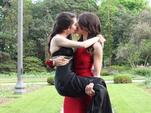 Lesbian Cheerleaders Kissing Non Nudes - Sexy girl from Germany â™€â™€ Lipstick lesbian â™€â™€ Diapergirl â™€â™€ Taken â™¥  Girlfriend â™¥ â™€â™€ our bed just.
