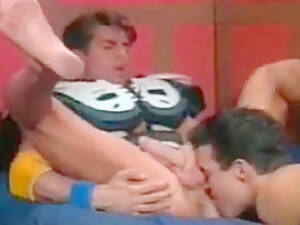 80s Gay Football - football fan Gay Porn Video - TheGay.com