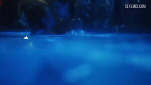 Euphoria Porn Underwater - Alexa Demie Pool Sex Scene - Euphoria