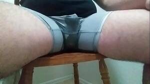 holding pee - Holding My Pee - XVIDEOS.COM