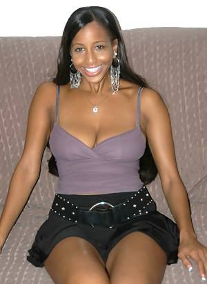 ebony mature xxx - 