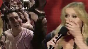 Amy Schumer Ass Porn - Amy Schumer is caught stealing more jokes & bits, to the point that she  does a similar joke that Ellen Degeneres said before ... in front of Ellen  Degeneres [Skip to 10:30]!!! :