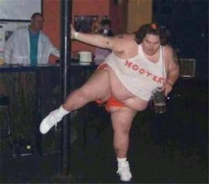 naked fat funny - Hooters Has One Best Beers and Chicken Wings ---- funny pictures hilarious  jokes meme humor walmart fails