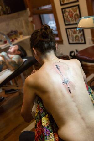 Forced Tattoo Porn - Piercings and Eye-Popping Tattoos: Fashion's Latest Canvas Is the Skin  You're In - The New York Times