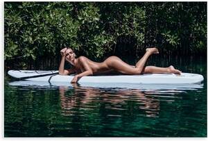 beach girls naked cam - Amazon.com: Naked Girl by The Sea Poster Porn Poster Sexy Woman Poster Sexy  Beach Photo Poster Sexy Girl Poster (31) Living room decoration poster  Interior decoration poster art poster 08Ã—12inch(20Ã—30cm) Unframe :