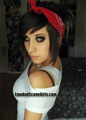 Crazy Eyes Girl Porn - EmoAndSceneGirls.com review - SEO and Social media analysis from SEOceros