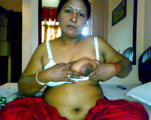 indian chubby nude ladies - ... chubby nude tits babe ...